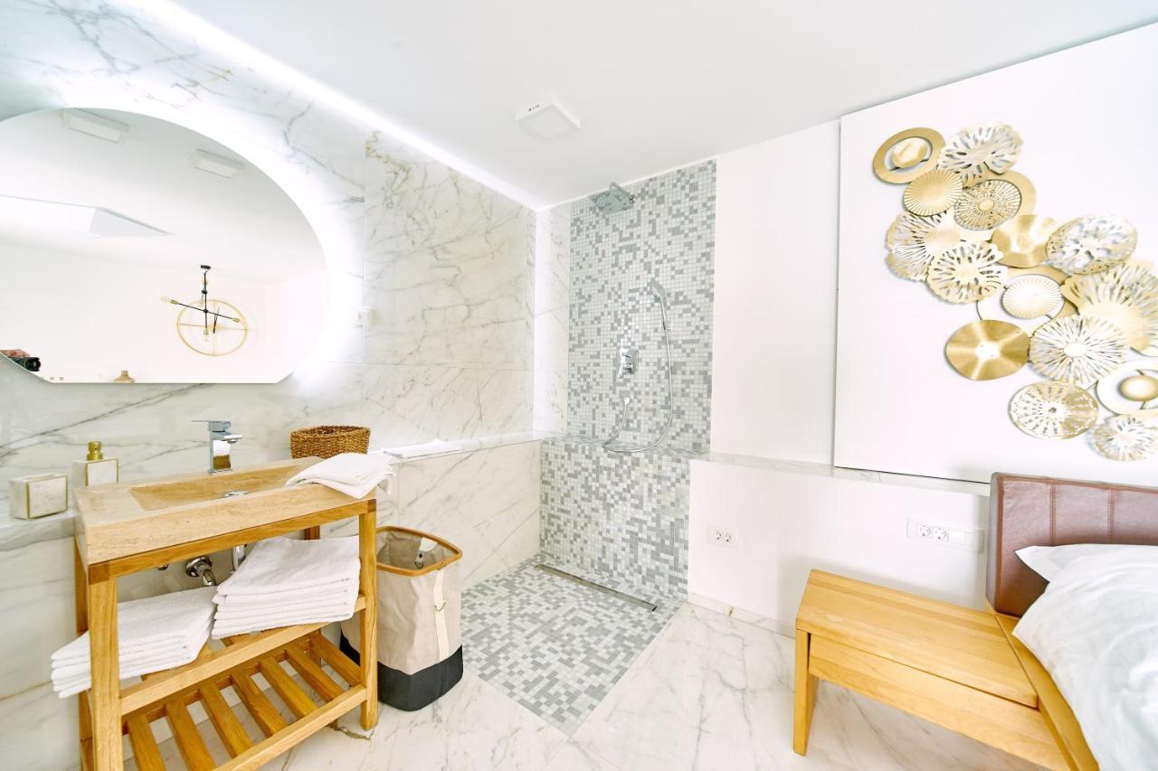 Gallery Luxury Suites & Rooms Split Exterior foto